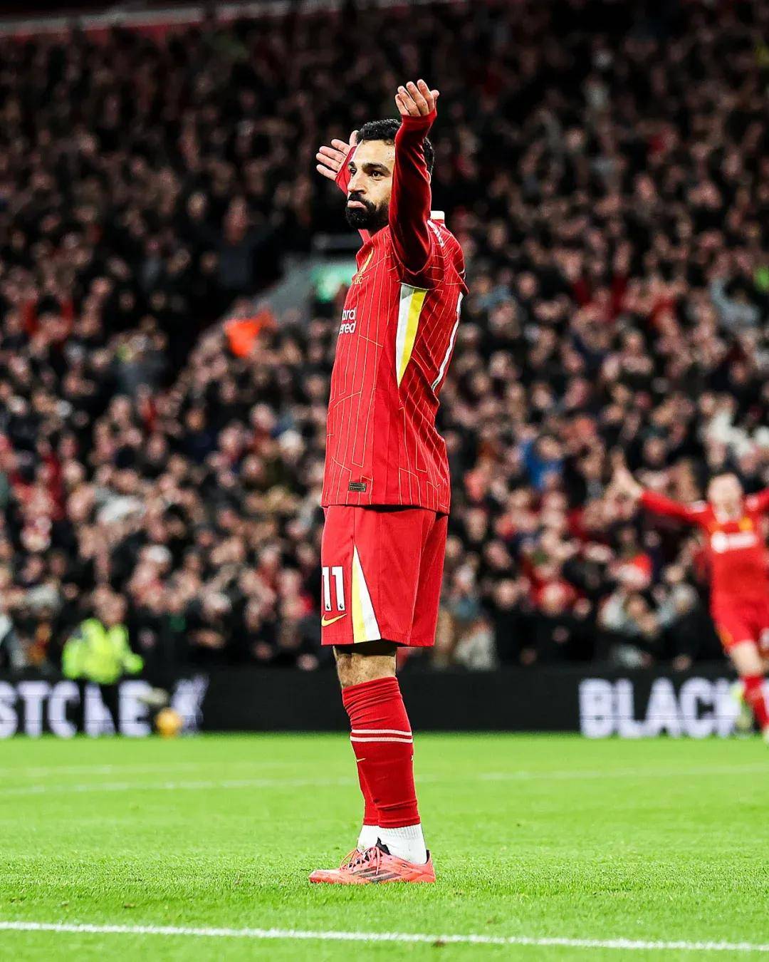 萨拉赫迎来十赛季出色发挥，日本队观众热烈欢呼！的简单介绍